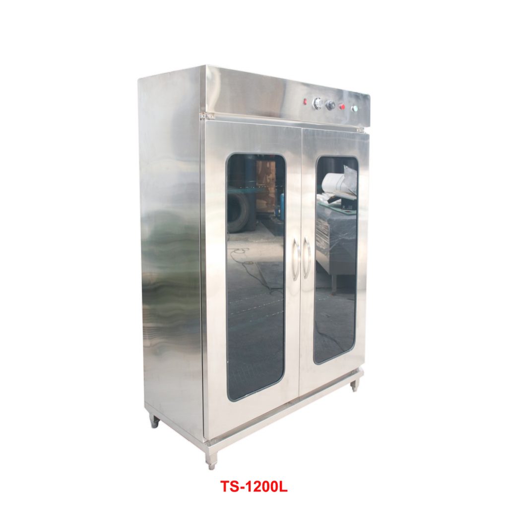 Tủ sấy bát 2 cánh ANYBUY TS-1200L đóng vai trò quan trọng trong các bếp ăn công nghiệp, nhà hàng, khách sạn, trường học hoặc những nơi có nhu cầu rửa và sấy bát đĩa số lượng lớn. Tủ Sấy Bát 2 Cánh TS-1200L