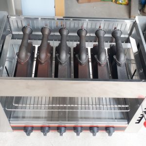 Bên trong lò nướng salamander 6 họng