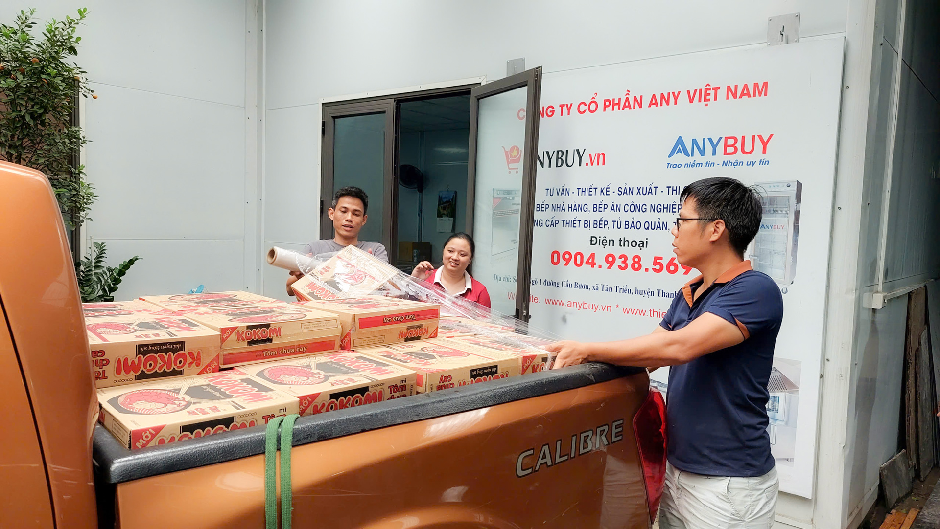Công ty cổ phần ANY Việt Nam cứu trợ bà con Yên Bái
