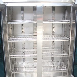 Bên trong Tủ Sấy Bát 2 Cánh TS-1200L