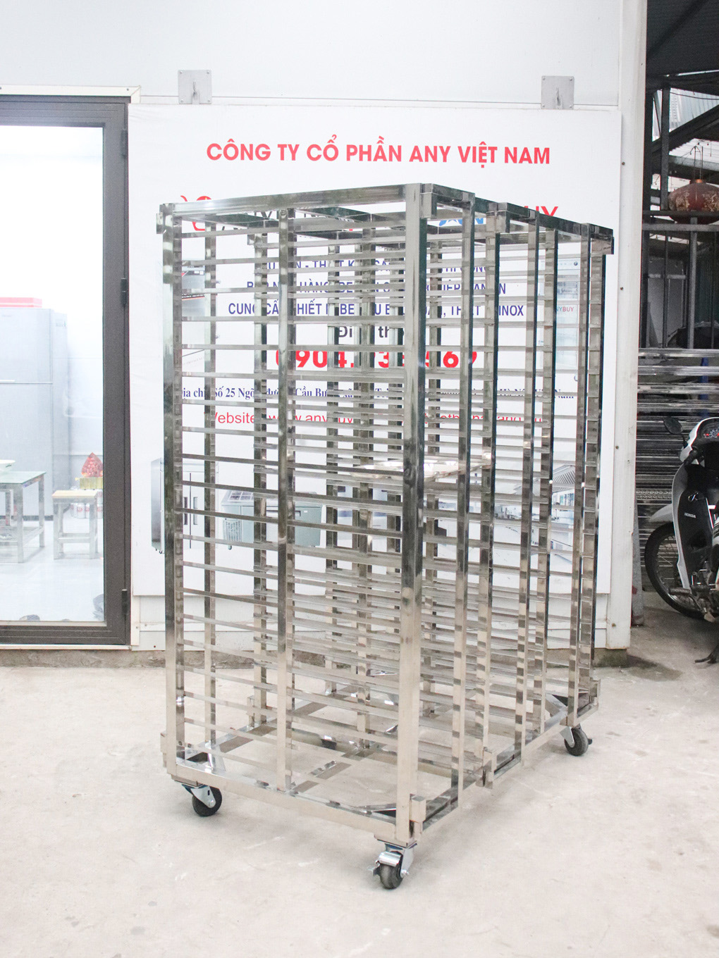 Xe Đẩy Khay Cơm Xe Đẩy Khay Cơm XD-KC